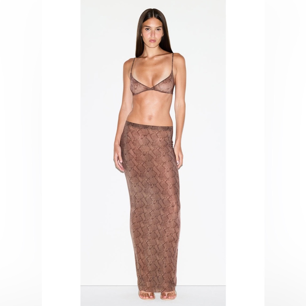 Final Price✨ NWT SKIMS Milky Sheer Long Skirt